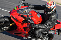 donington-no-limits-trackday;donington-park-photographs;donington-trackday-photographs;no-limits-trackdays;peter-wileman-photography;trackday-digital-images;trackday-photos